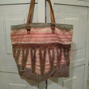 The Barrel Shack Tote - The Bailey - USED
